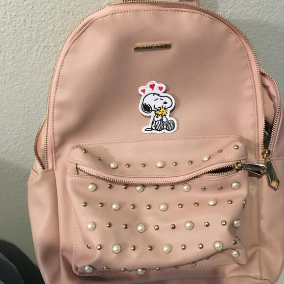 Snoopy Beige Backpack 15x13 New - OOAK Pearls and Bling Bling - Picture 6 of 6